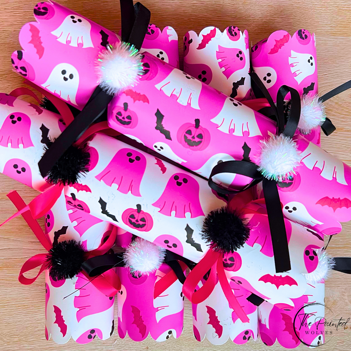Pink Ghost Halloween Dinner Party Crackers