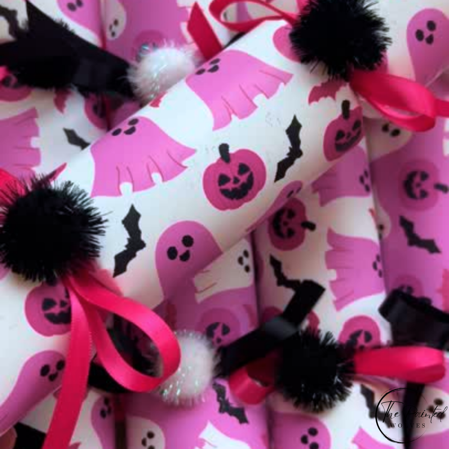 Pink Ghost Halloween Dinner Party Crackers